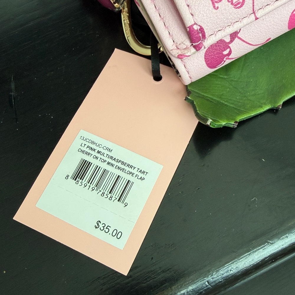 New Juicy Couture pink cherry print wallet clutch wristlet NWT snap envelope - Picture 2 of 8